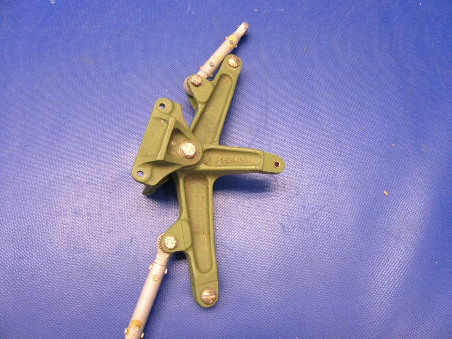 Beech 95-B55 Rudder Bellcrank Tube & Support LH P/N 96-524010-1 (0621-661)