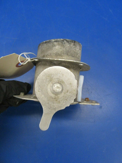 Piper Cherokee 140 Heater Valve Firewall LH Front (0319-90)