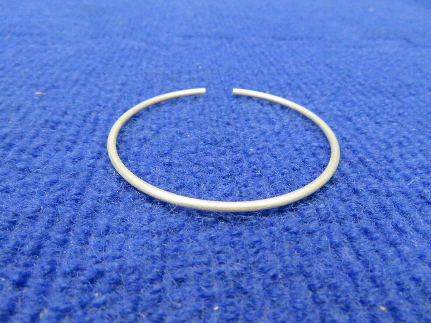 Ring Lock P/N 0841200-25 LOT OF 48 NOS (0522-50)