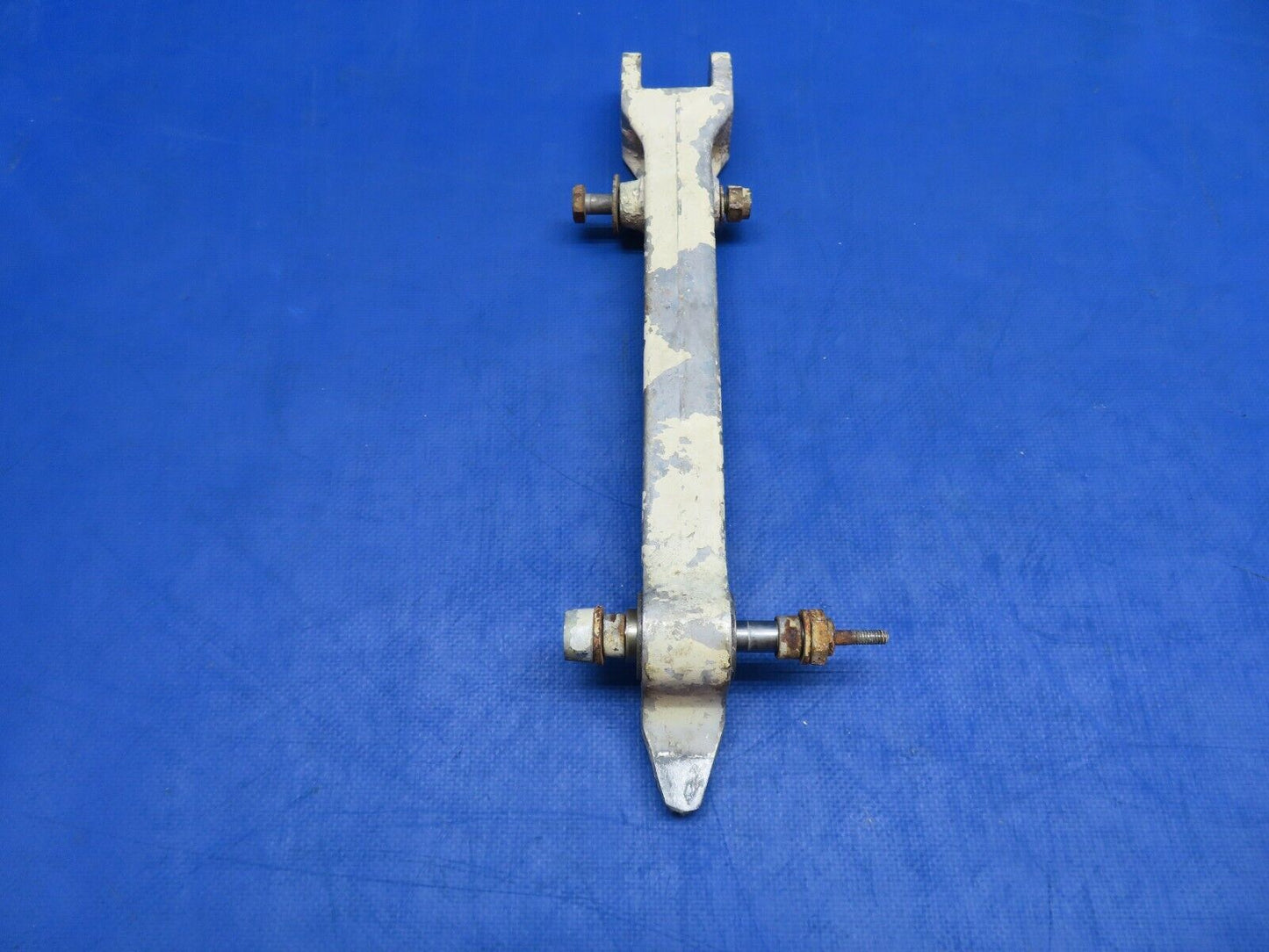 Early Cessna 310 LH MG Side Link Assy Upper & LWR P/N 0841102-4 (1223-1032)