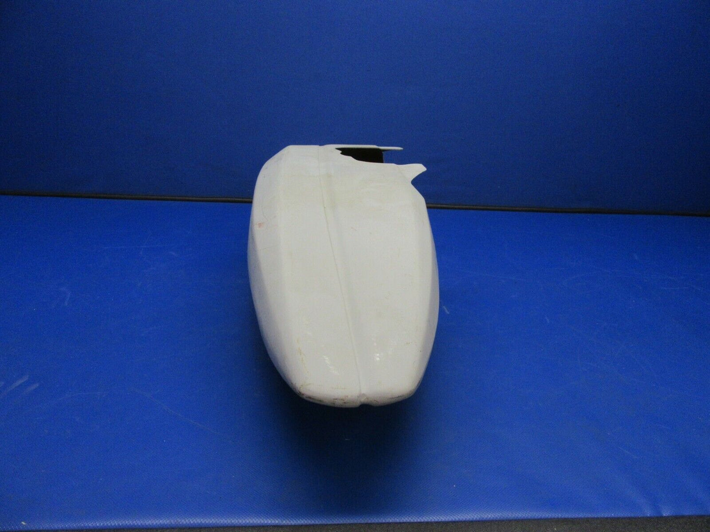 Cessna 1971-1973 Wheel Pant / Fairing Fiberglass LH P/N 0741046-201 (0621-651)