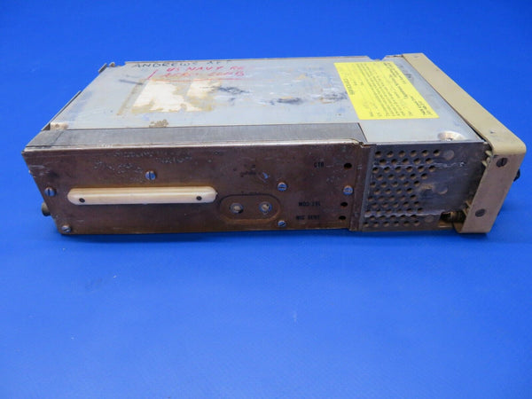 ARC Radio 28V P/N 46660-1100 FOR PARTS (0922-404)