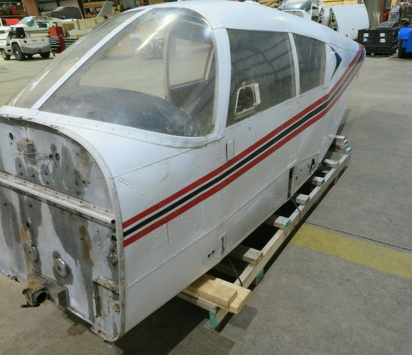 1966 Piper Cherokee PA-28-140 Airplane / Kids Play House / Man Cave (0221-197)