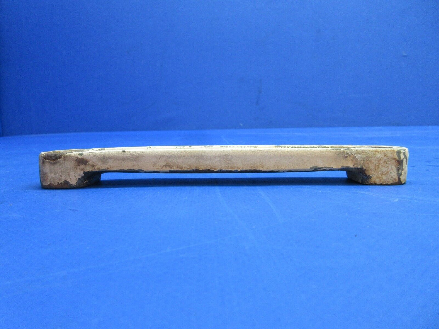 Cessna 188B AGpickup Main Gear Saddle P/N 1613019-3 (0723-216)