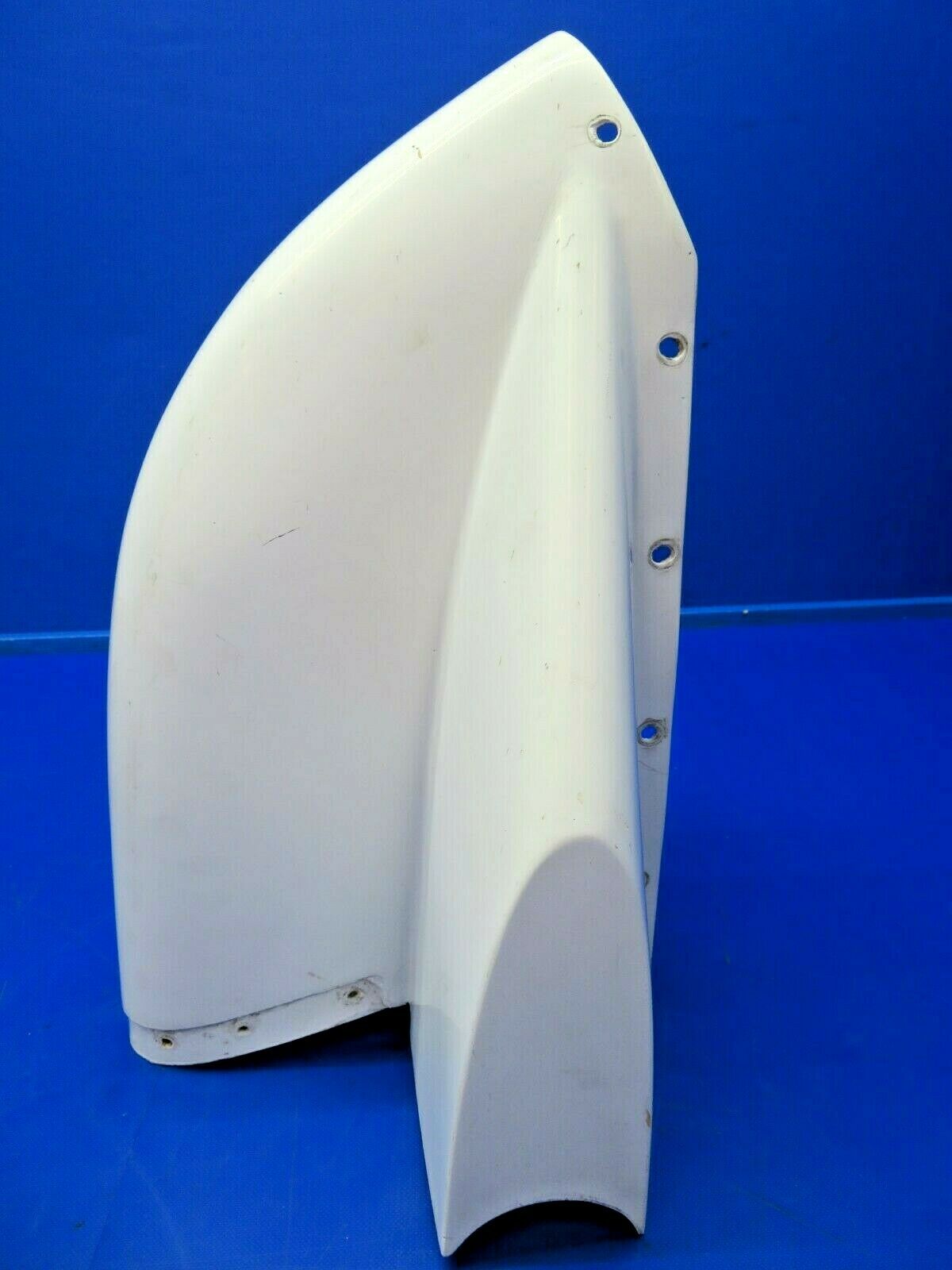 Piper PA-32RT-300 Lance II Tip Fin FWD Tail P/N 38349-03, 38349-003 (0520-547)