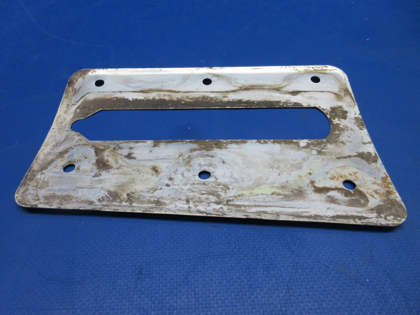 Cessna 172 LH & RH Main Gear Fillet Plate P/N 0511071-3 (0723-130)