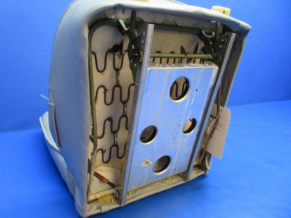 Cessna 401 / 401A Co-Pilot Seat Assy - Gray Leather P/N 5014047-4 (1223-1490)