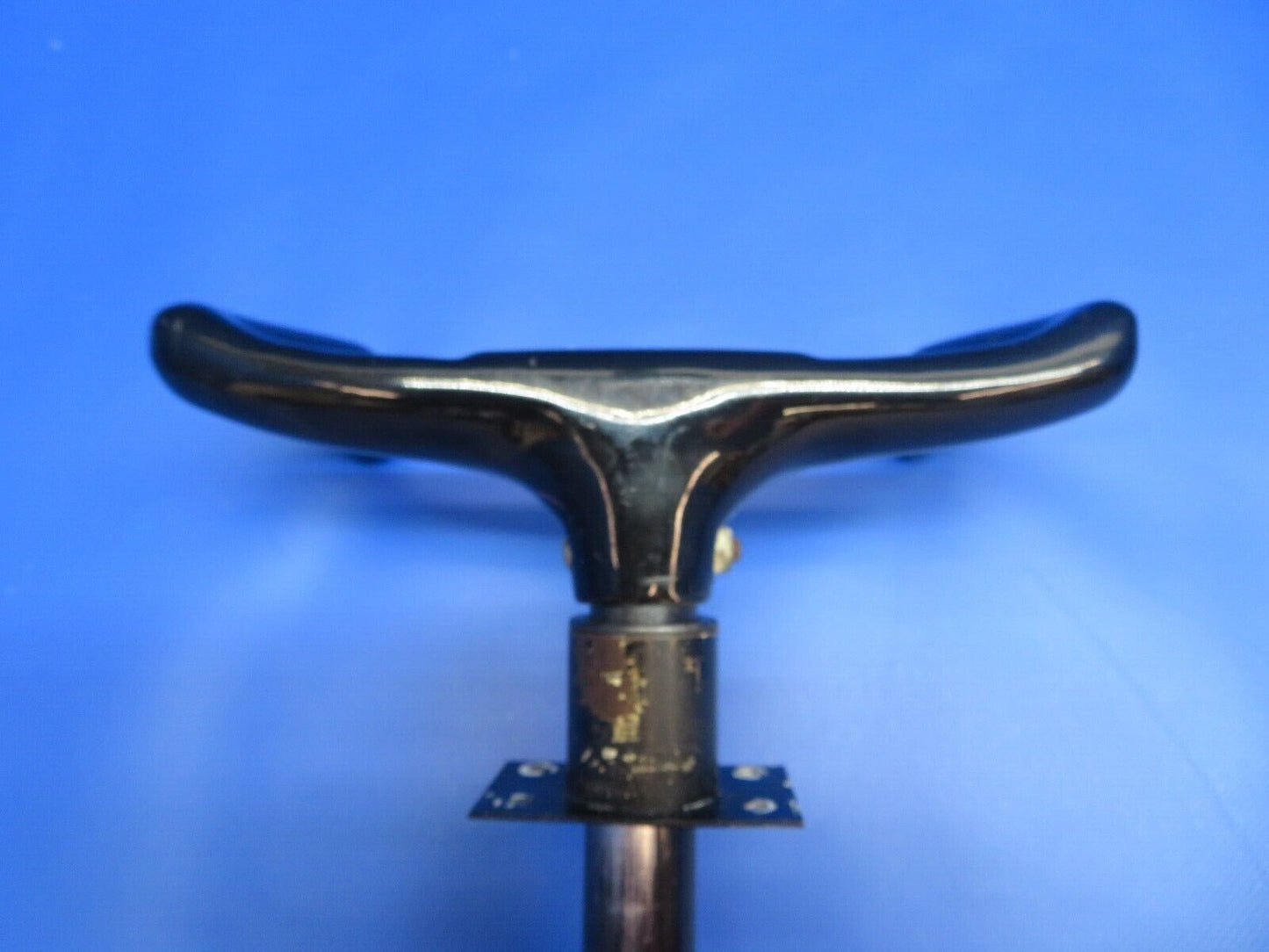 Bellanca 17-30 Viking Co-Pilot Control Wheel / Yoke P/N 195540 (0922-610)