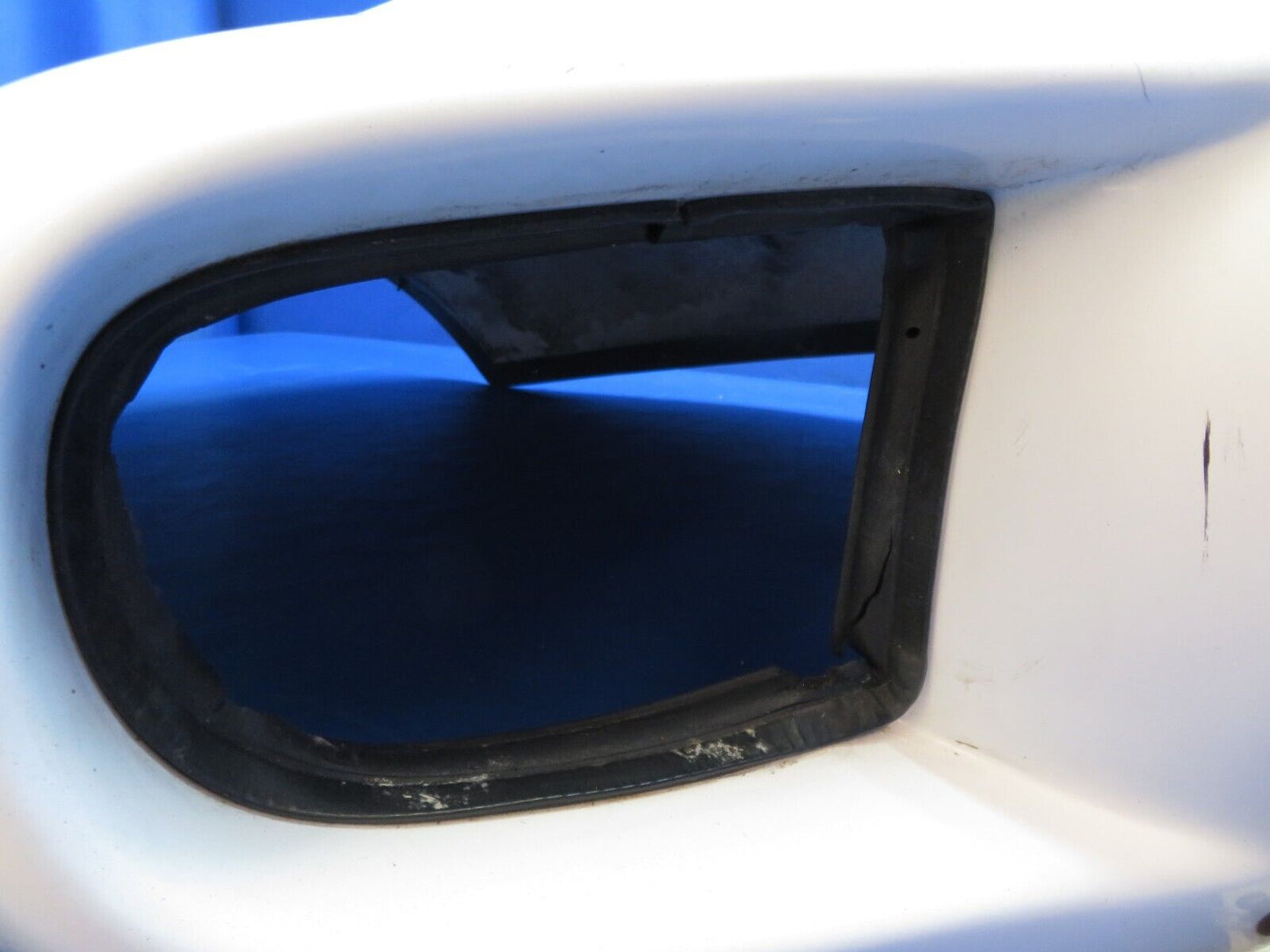 Diamond DA-42 Cowling Upper RH P/N C61-7116-101-002 (0623-460)