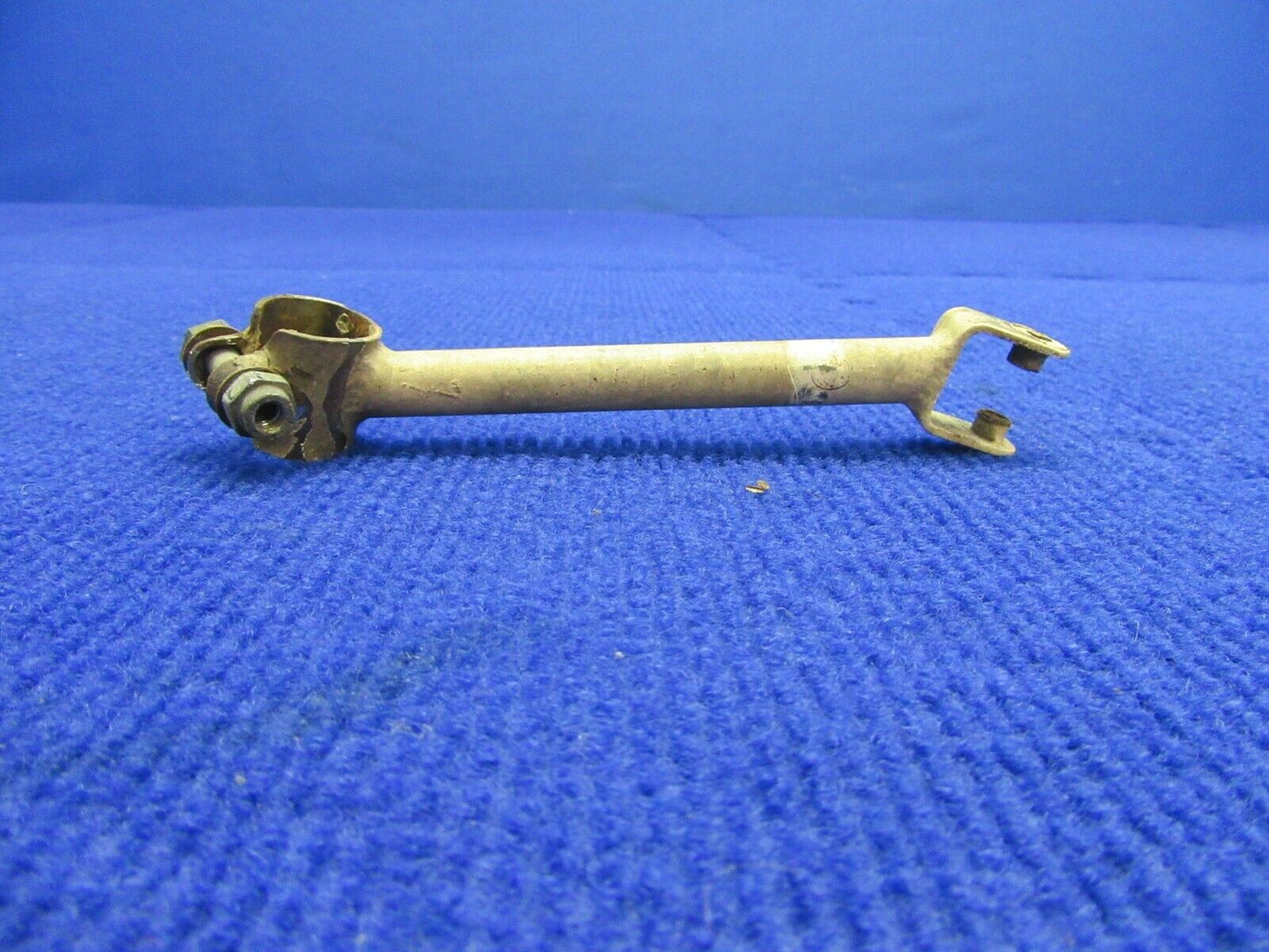 Mooney Support Gear Door FWD LH P/N 550015-005, 550015-003 (1121-446)