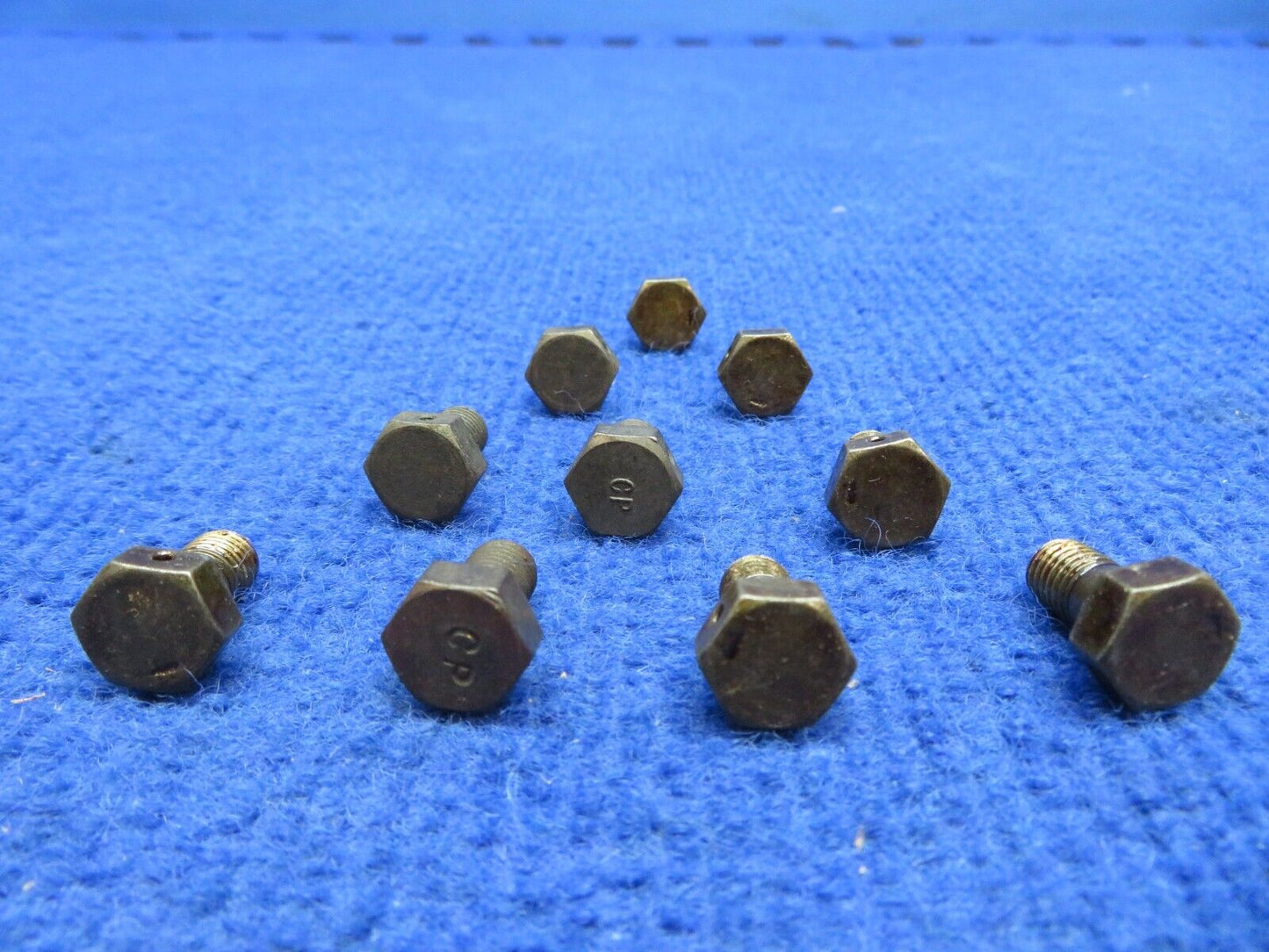 Continental Screw 5/16-24 P/N 654588 LOT OF 10 NOS (0722-743)