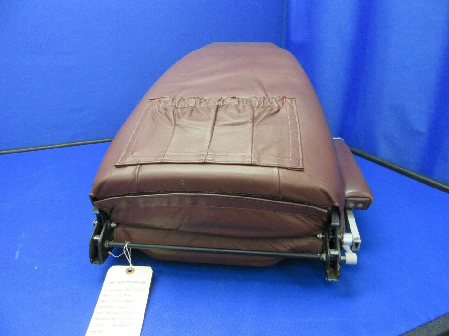 Beech 58 Baron Pilot Seat Cam Adjust P/N 58-530184-1 (0521-503)