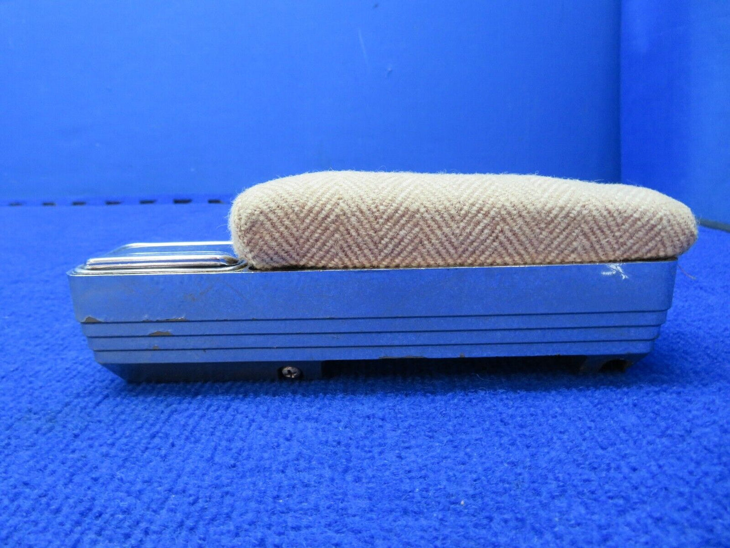 Piper Arm Rest RH P/N 66710 (0722-675)