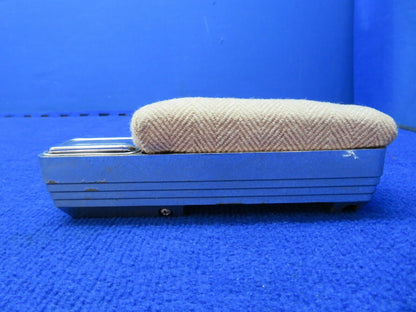 Piper Arm Rest RH P/N 66710 (0722-675)