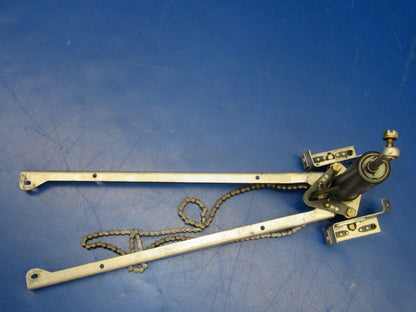 Cessna 210 / P210N Rudder Trim Bungee & Chain 1261462-1 (0919-77)