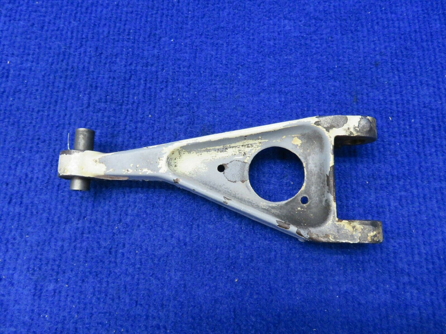Cessna 310 / 310R Main Gear Torque Link LWR RH P/N 5141005-10 (0422-35)