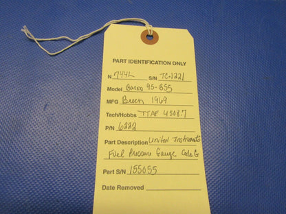 Beech Baron 55 United Instruments Fuel Pressure Gauge Code G P/N 6222 (0321-497)