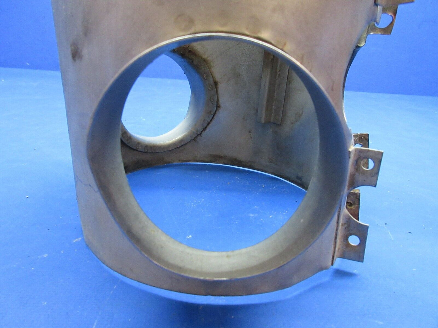 Cessna 172 / Continental O-300 LH Exhaust Shroud P/N 0550176-37 (1123-613)