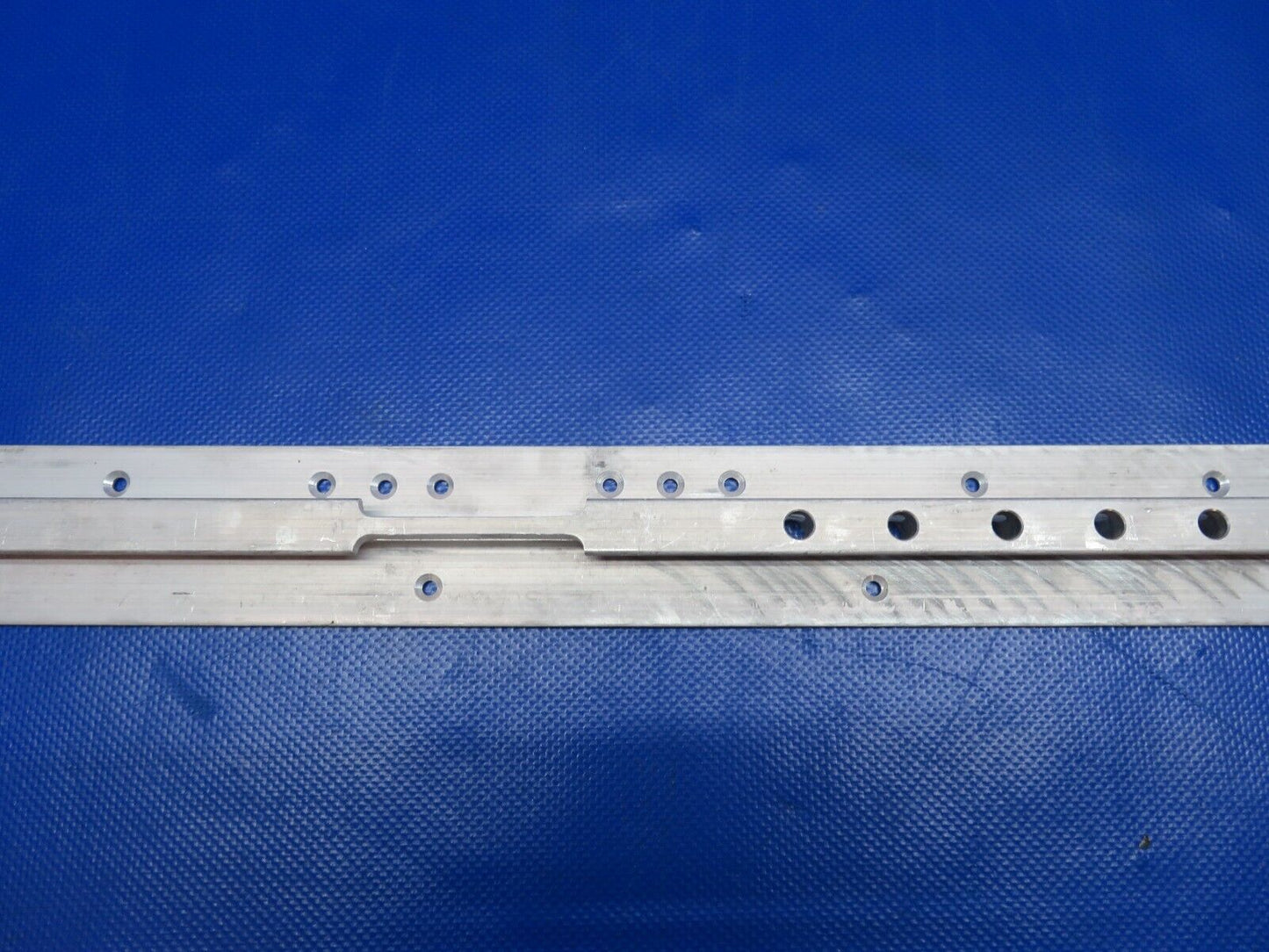 Beech Seat Track Assy P/N 169-400005-359 NOS (0224-1471)