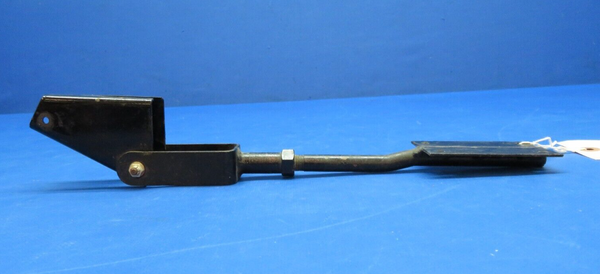 Piper PA-28-180 Cherokee Stabilator Trim Bracket Assy P/N 62708-02 (0523-109)