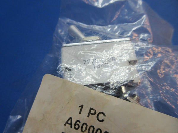 Klixon Circuit Breaker Toggle Switch P/N 7270-5-25 NOS (0823-134)
