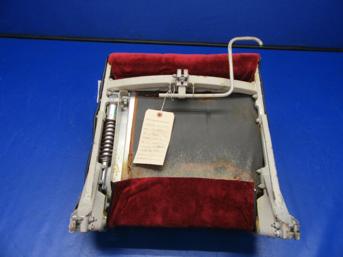 Beech Baron 95-B55 LH Middle Row Seat P/N 35-534425-3 (1121-381)