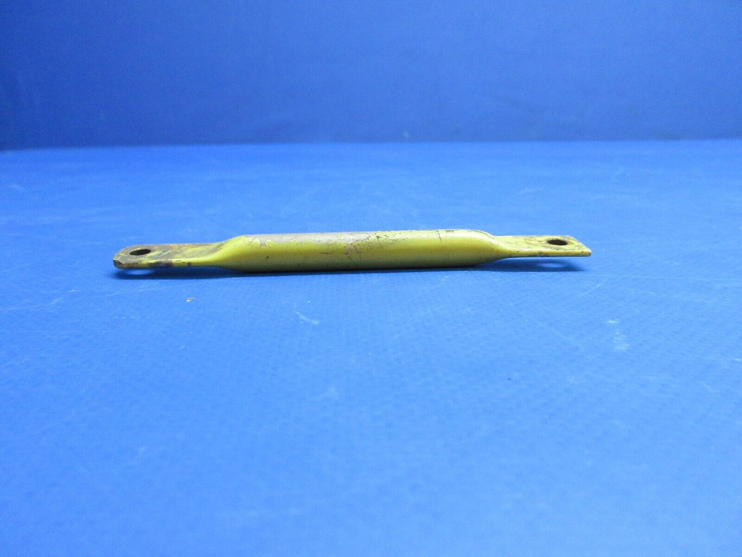 Beech 58 Baron Latch Center Tube Utility Door P/N 36-430012-17 (0523-333)