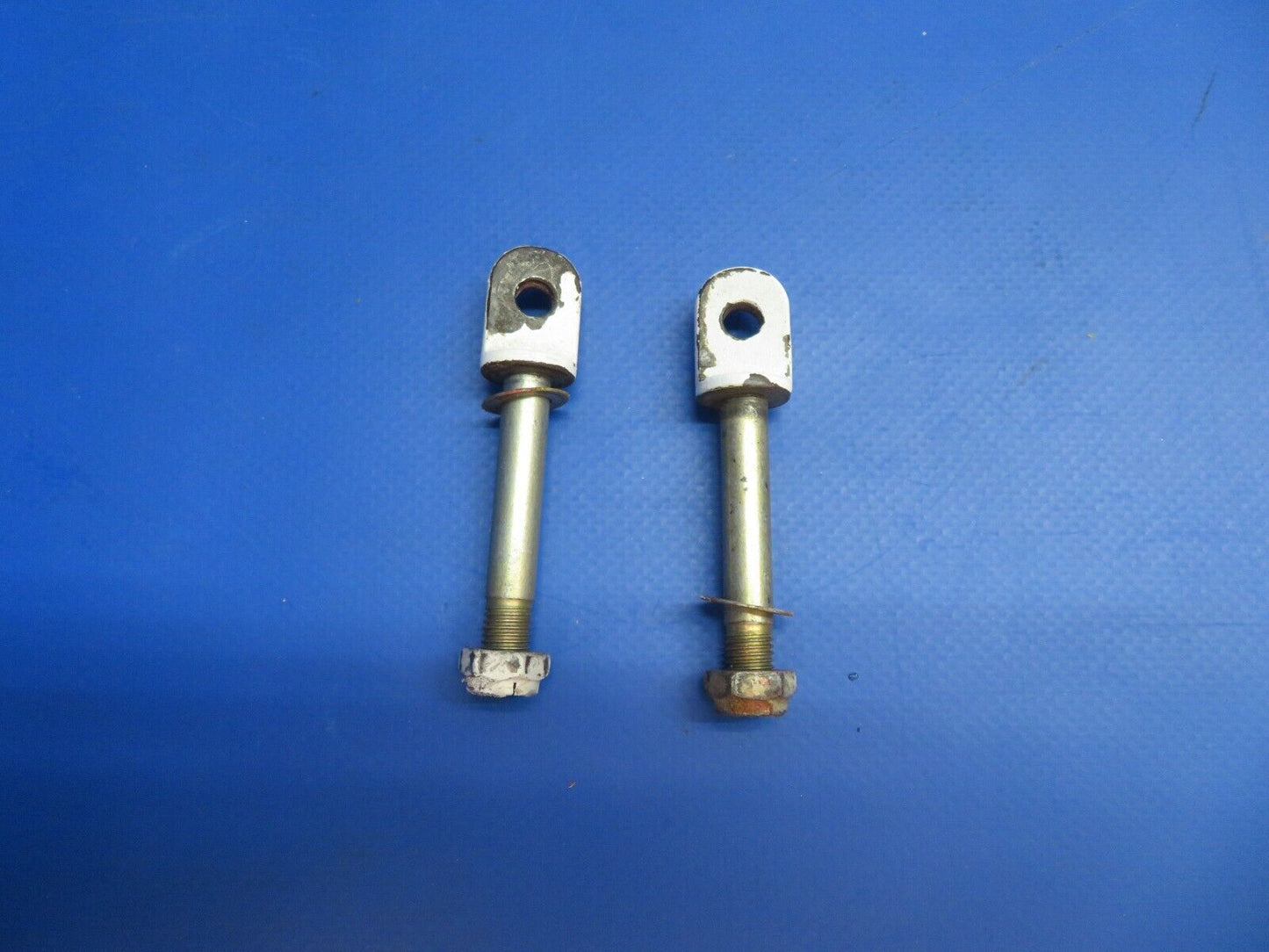 Piper PA-28R-200 Arrow Pin Door Latch P/N 68978-00 LOT OF 2 (1022-755)