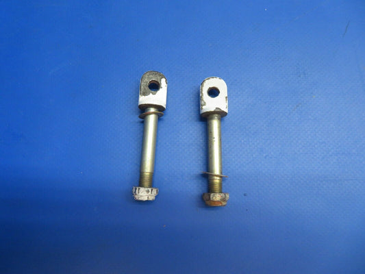Piper PA-28R-200 Arrow Pin Door Latch P/N 68978-00 LOT OF 2 (1022-755)