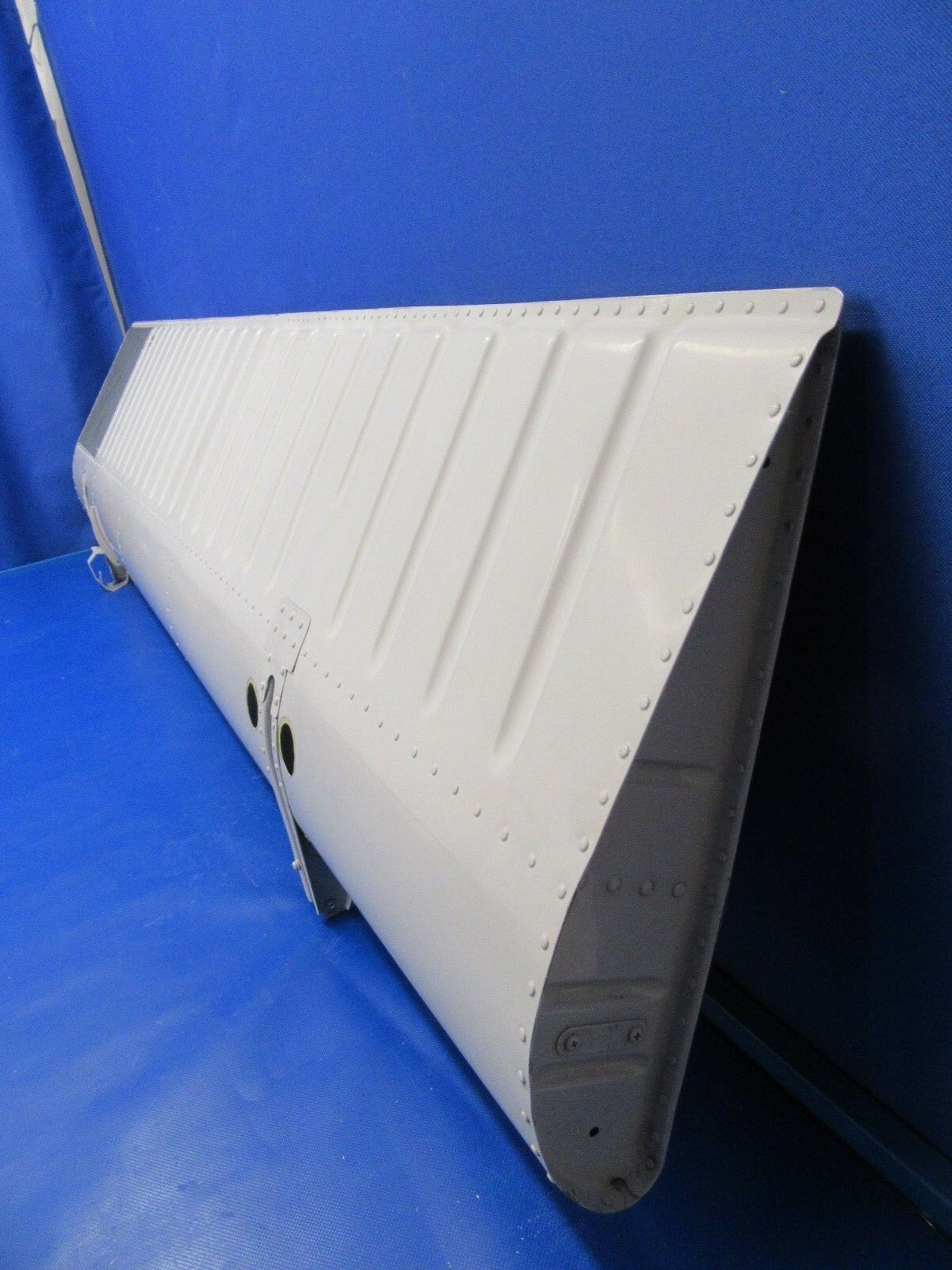 Beech Baron 58P Flap Assy LH P/N 102-160000-601 (0118-177)