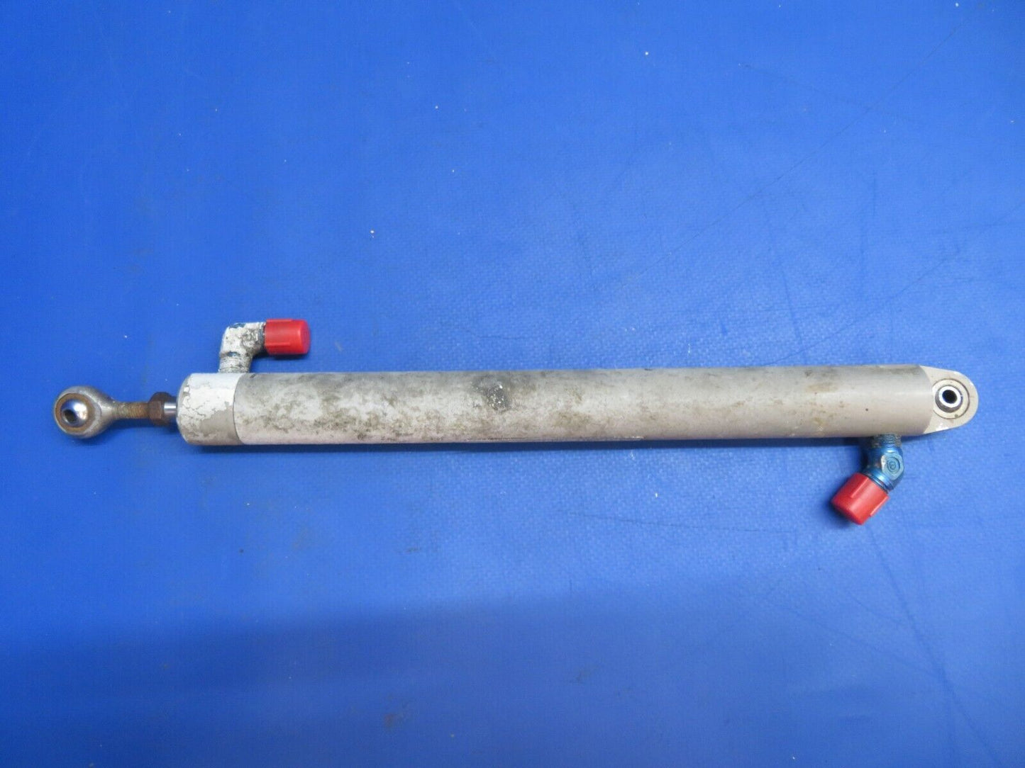 Piper PA-34-200T Syncro Devices Hydraulic Cylinder P/N SFA-232-3 (0223-905)