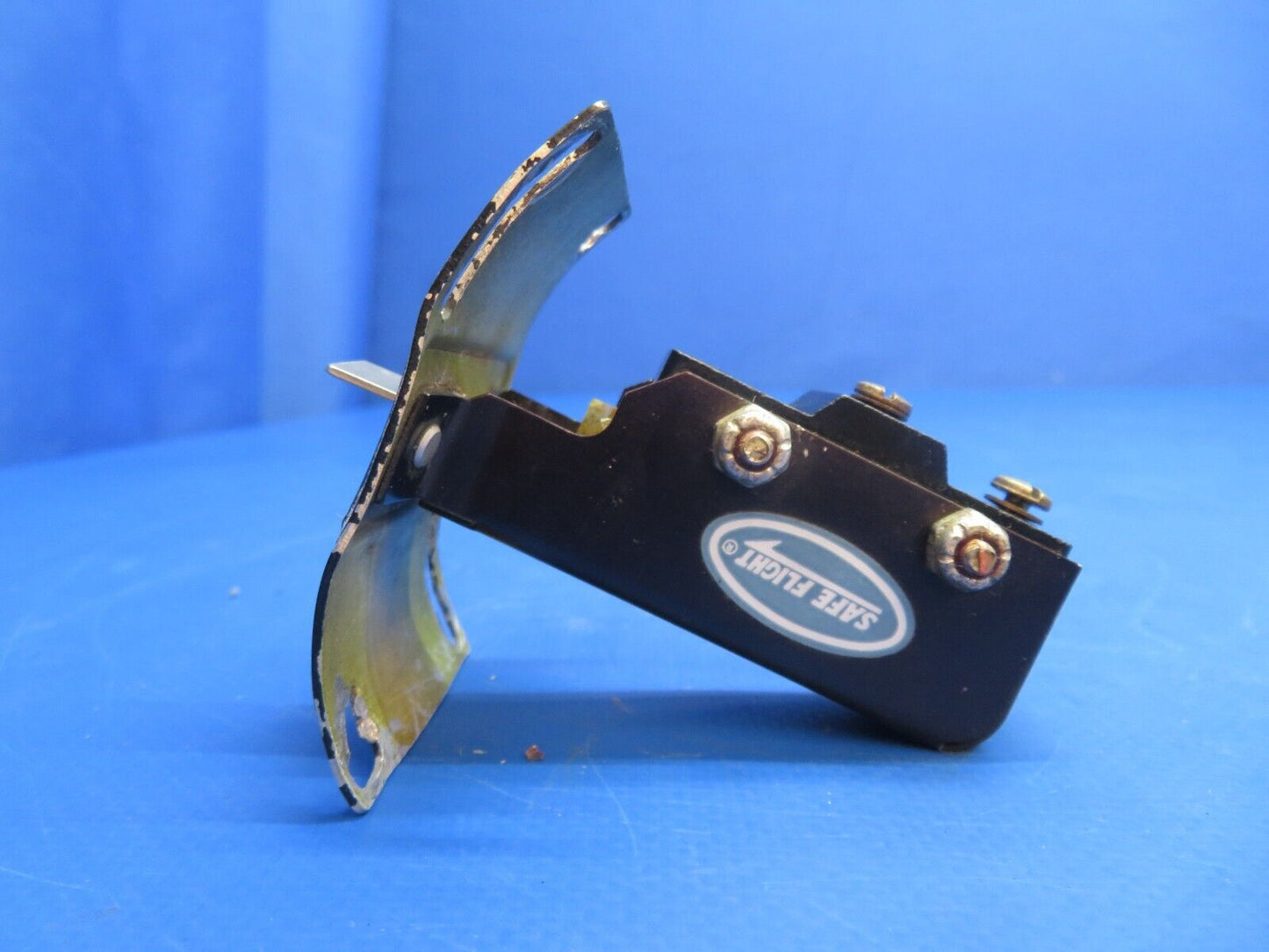 Lake LA-4-200 Safe Flight Lift Detector P/N 164 (0223-577)