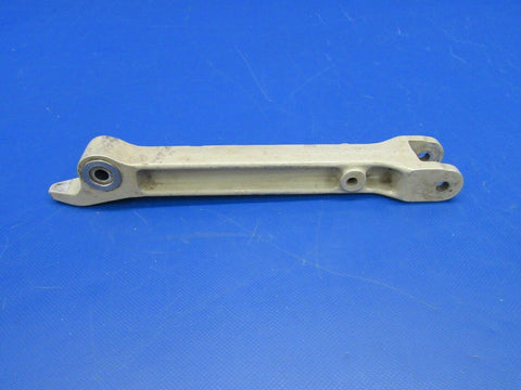 Cessna 310 Main Landing Gear Link LH P/N 0841103-7 & 0841103-11 (0519-190)