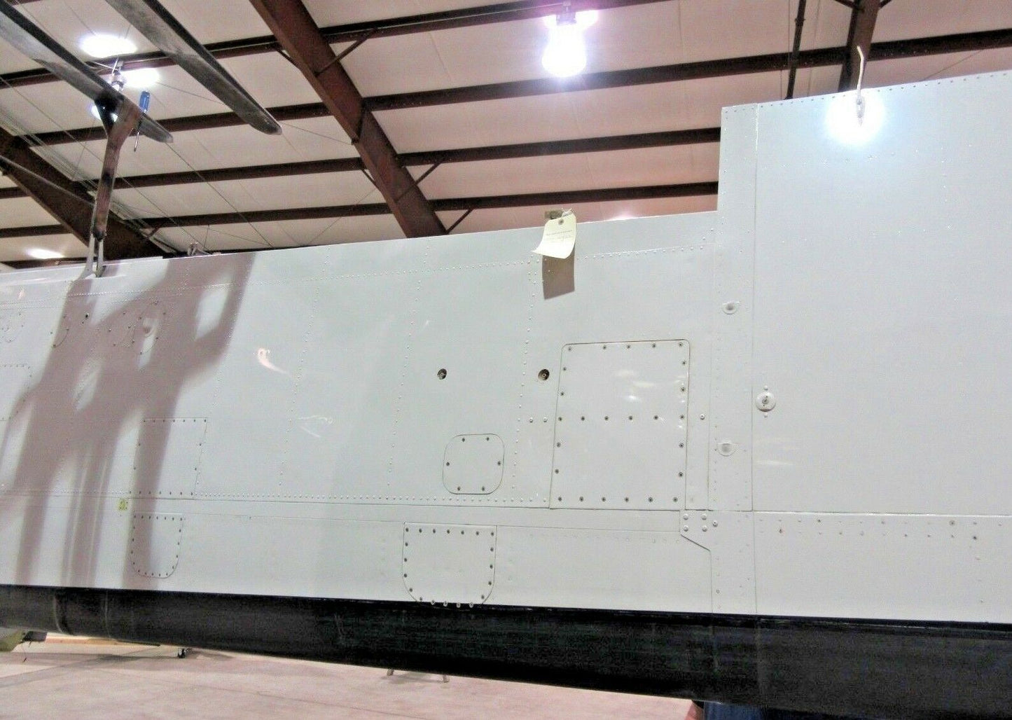 Beech Baron 58P Wing RH P/N 102-100010-602 (0918-313)