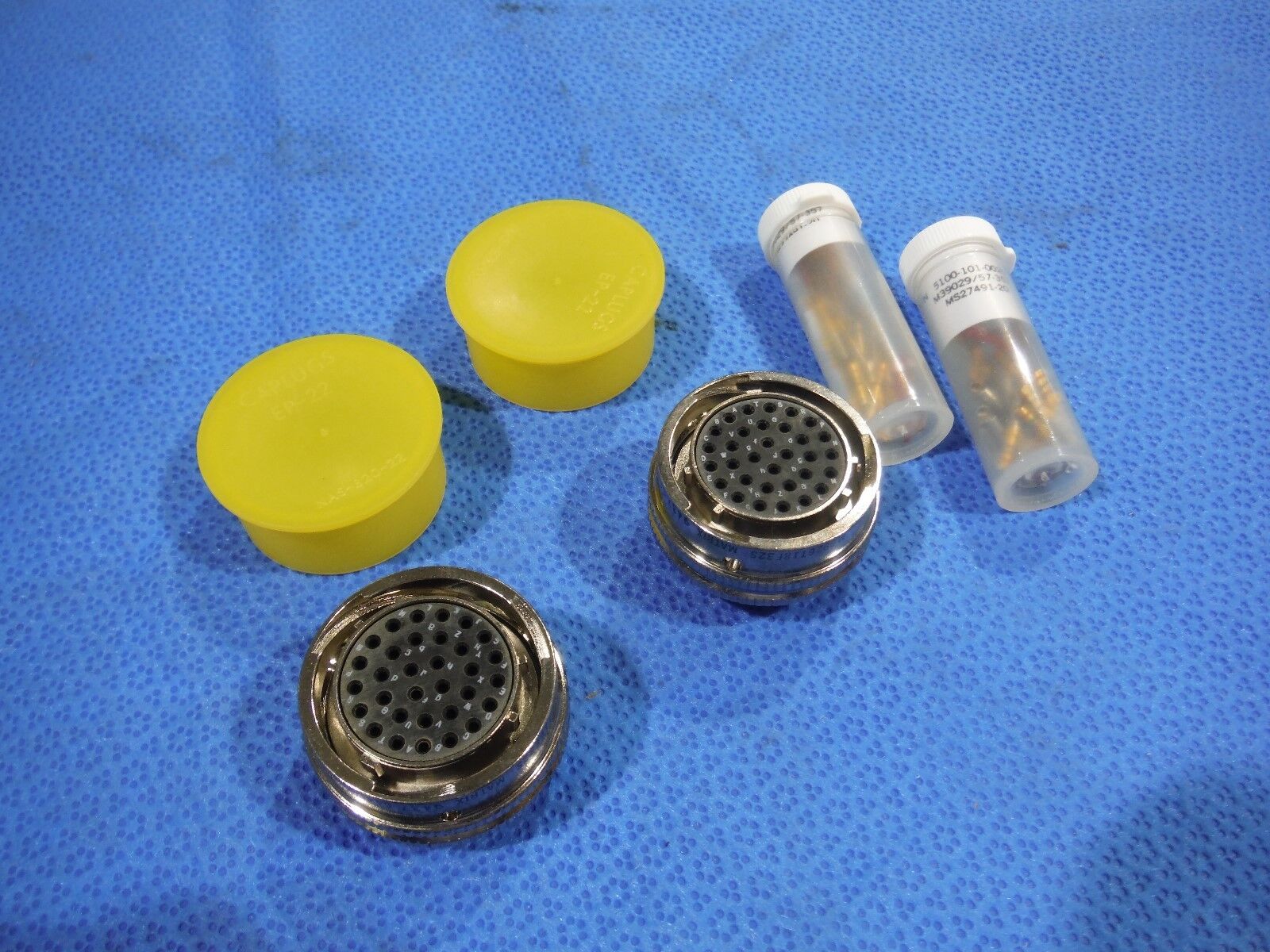Matrix Circular Connectors  LOT OF 2  P/N MS27473T18F32S  (1015-35)