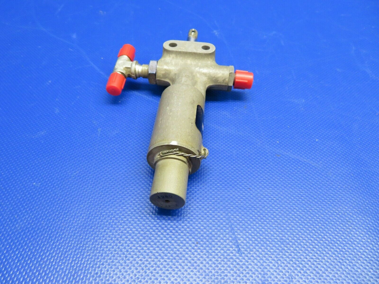 1960 Cessna 210 Electoral Gear Downlock Actuator P/N 1280109-1 (0321-107)