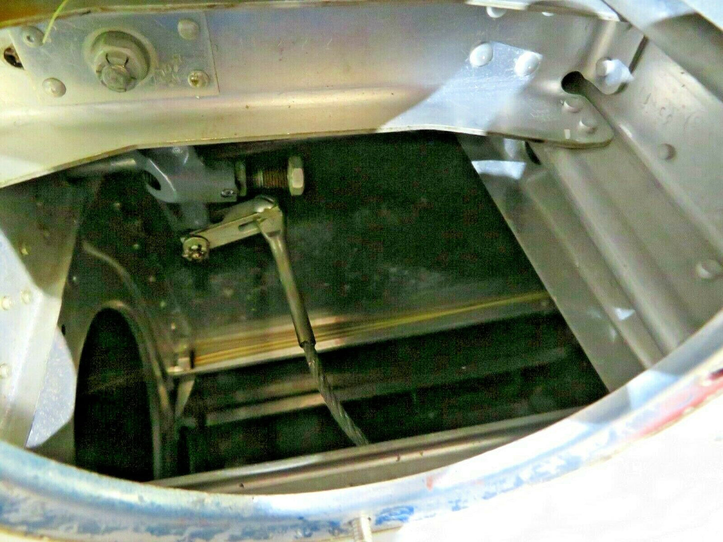 Low Time Beech 1956 G35 Bonanza S/N D-4511 LH Wing 35-115388-SA103 (1020-529)