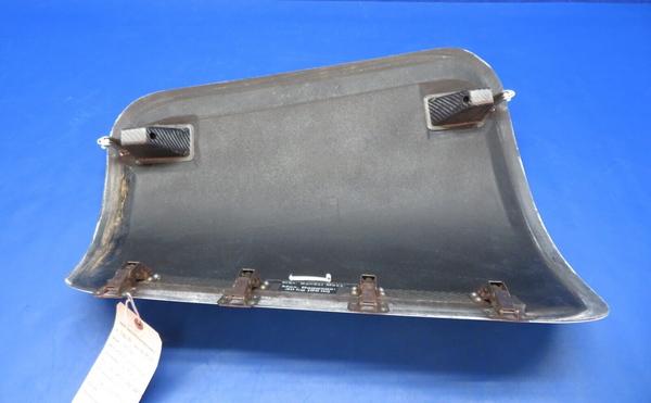 Diamond DA-42 LH Nose Cargo Door Assy P/N D60-5231-00-00_2 (0623-412)