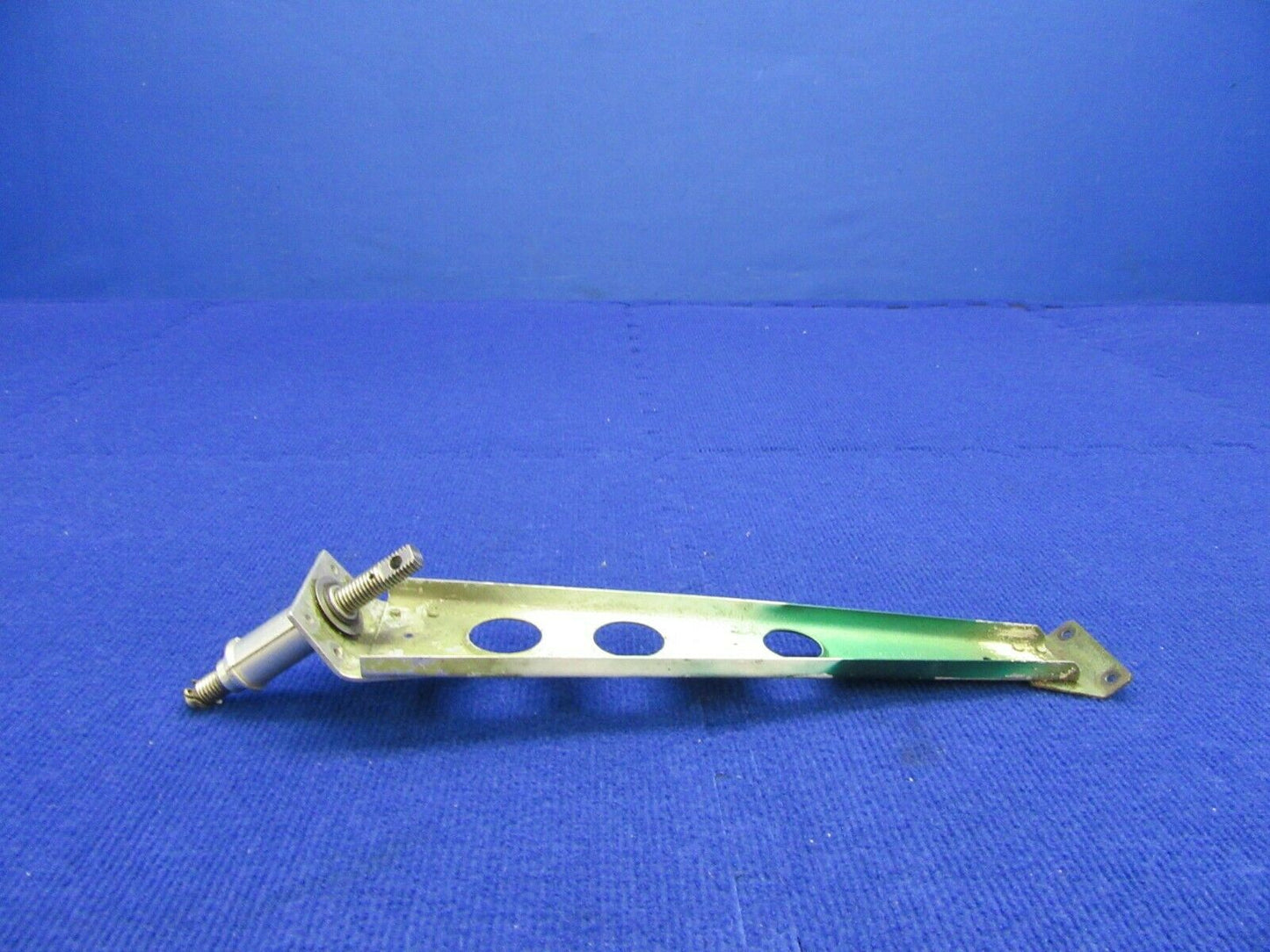 Piper PA-28R-201T Stabilator Trim Barrell & Rib 63530-000, 65245-000 (1121-585)