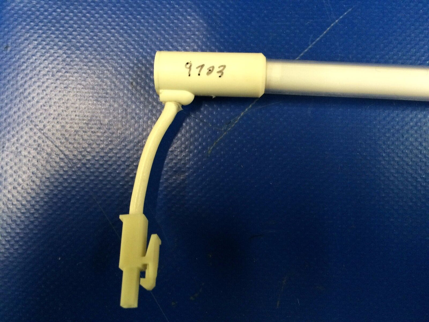 Bombardier Learjet Lamp Florescent P/N 7300117-1 NOS (1216-81)