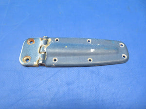 Cessna 150 / 150L RH Upper Hinge Assy Cabin Door P/N 0413426-4 (0823-765)