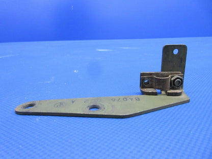 Piper PA46-310P Throttle Cable Bracket P/N 84076-002 (0124-1434)