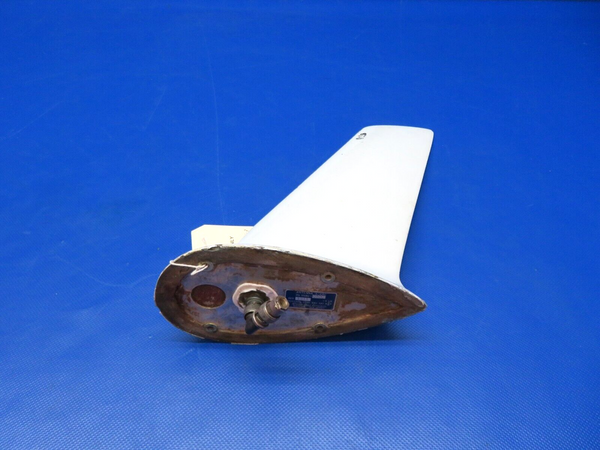 Cessna 401 / 401A A.R.C. A-29C Antenna P/N 35180-0100 (1223-339)