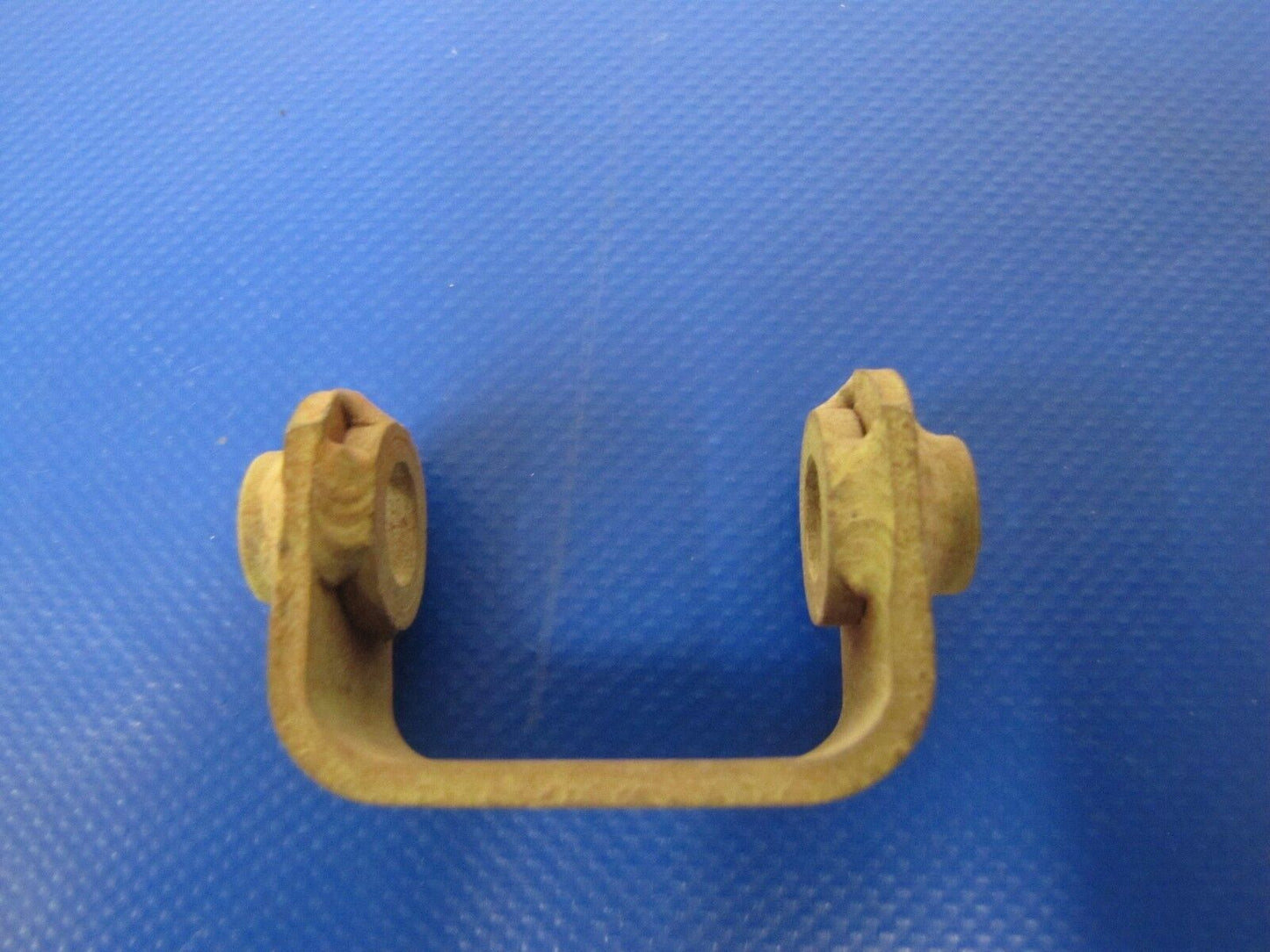 Piper Fitting Landing Gear Front Attach NOS P/N 61008-000 (0317-196)