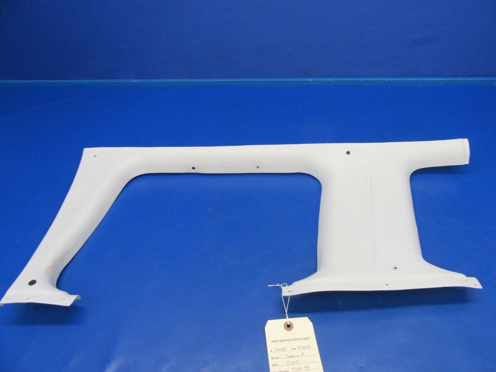 Piper Seneca RH Middle Window Trim Cover P/N 78349-08 (1119-316)