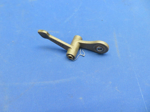 Cessna P210N / 210 Bellcrank Assy Cabin Door P/N 2117112-1 (1020-140)