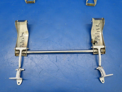 Beech Baron E-55 Window Handle Assy RH P/N 35-415312-4 (0120-162)