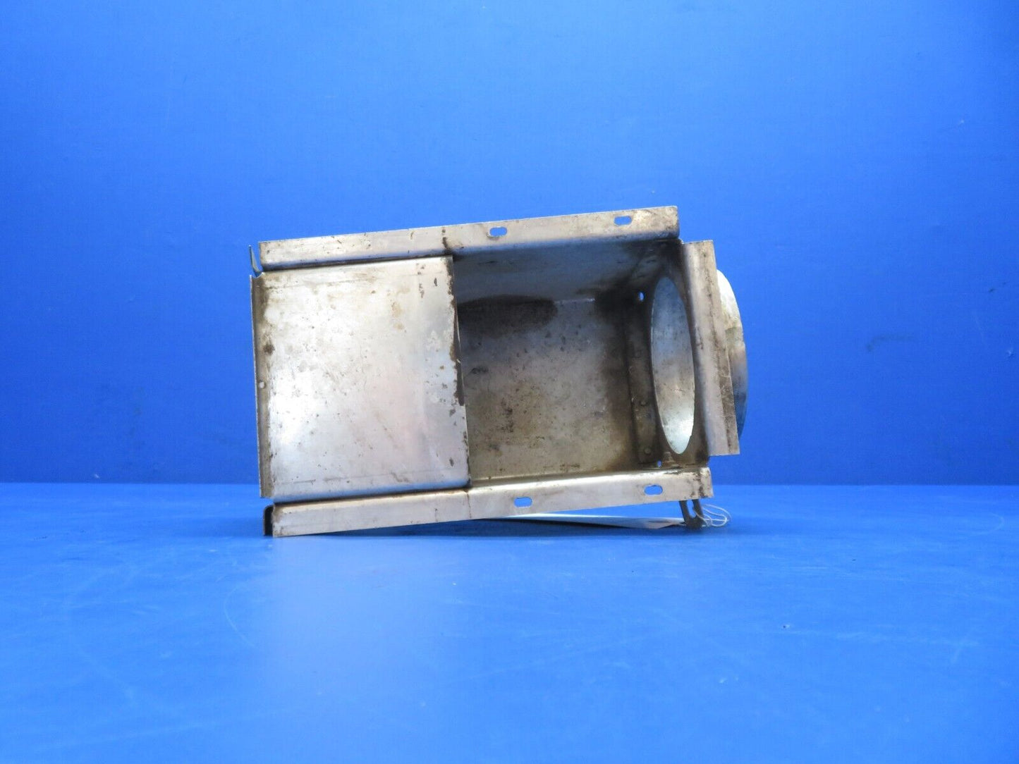 Piper Cherokee PA-28 Plenum Assy P/N 67845-00 (0723-706)