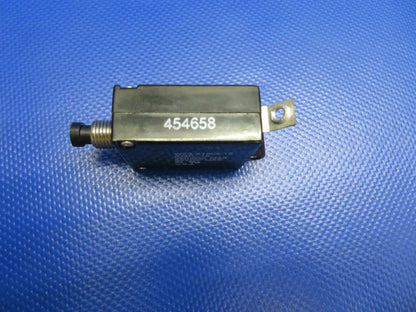 Piper Circuit Breaker 15 Amp P/N 454-658, W23-X1005-15 NOS (1120-393)