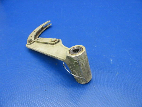 Cessna 310 / T310Q Bellcrank LH Rocker Arm & Link P/N 0841104-3 (0619-209)